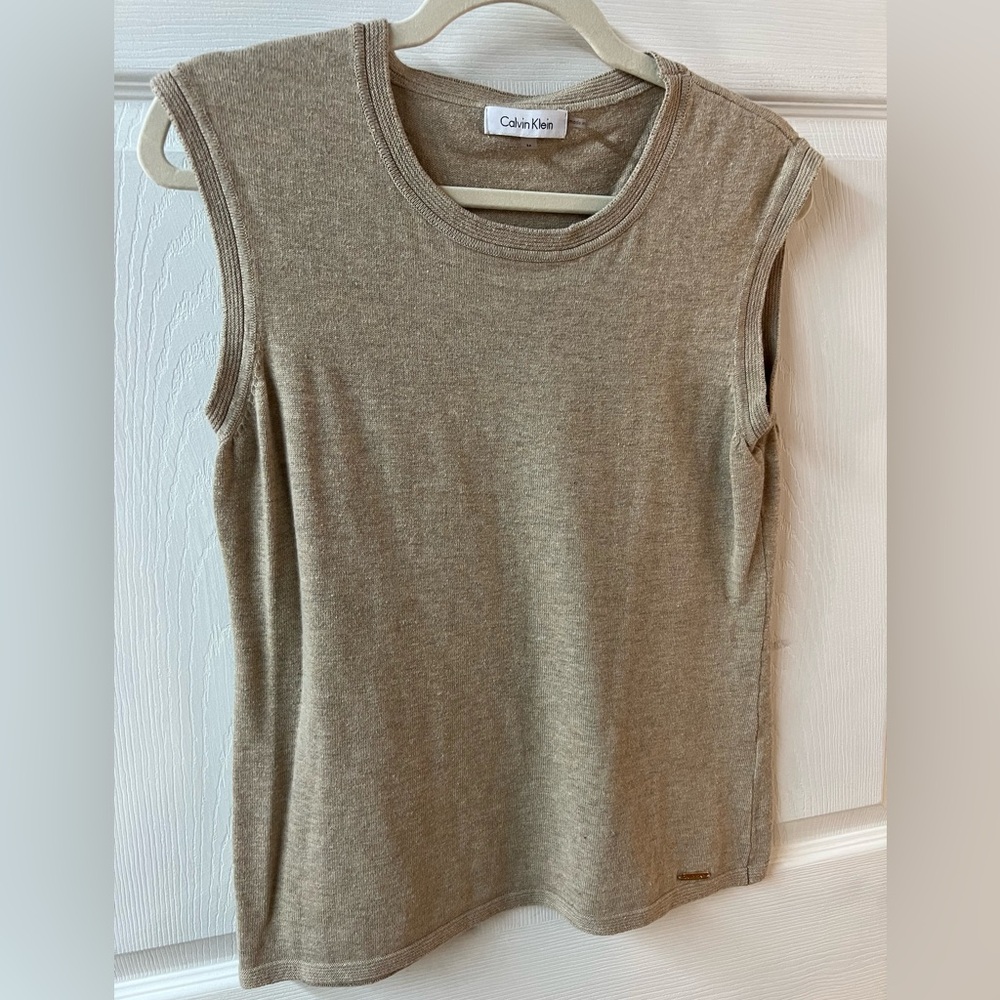 Calvin Klein Women's Tan Sleeveless Sweater